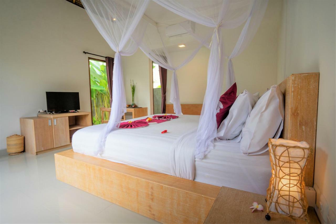 Three Gold Luxury Private Villas Ubud Exteriör bild