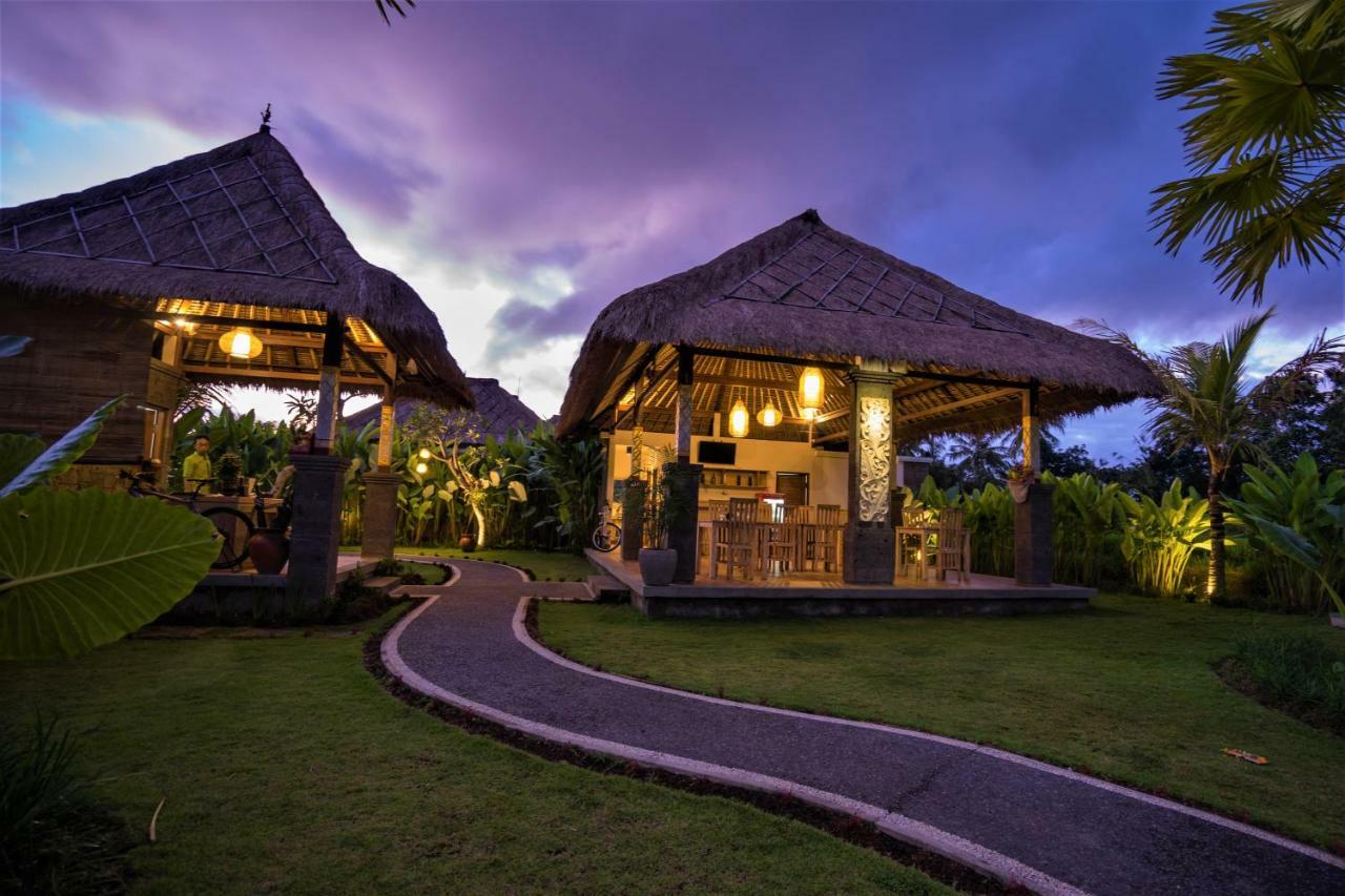 Three Gold Luxury Private Villas Ubud Exteriör bild